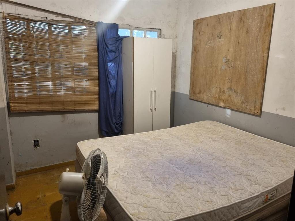 Proximo ruta 102 y Belloni, 500 m2 con cocina, baños y ofic