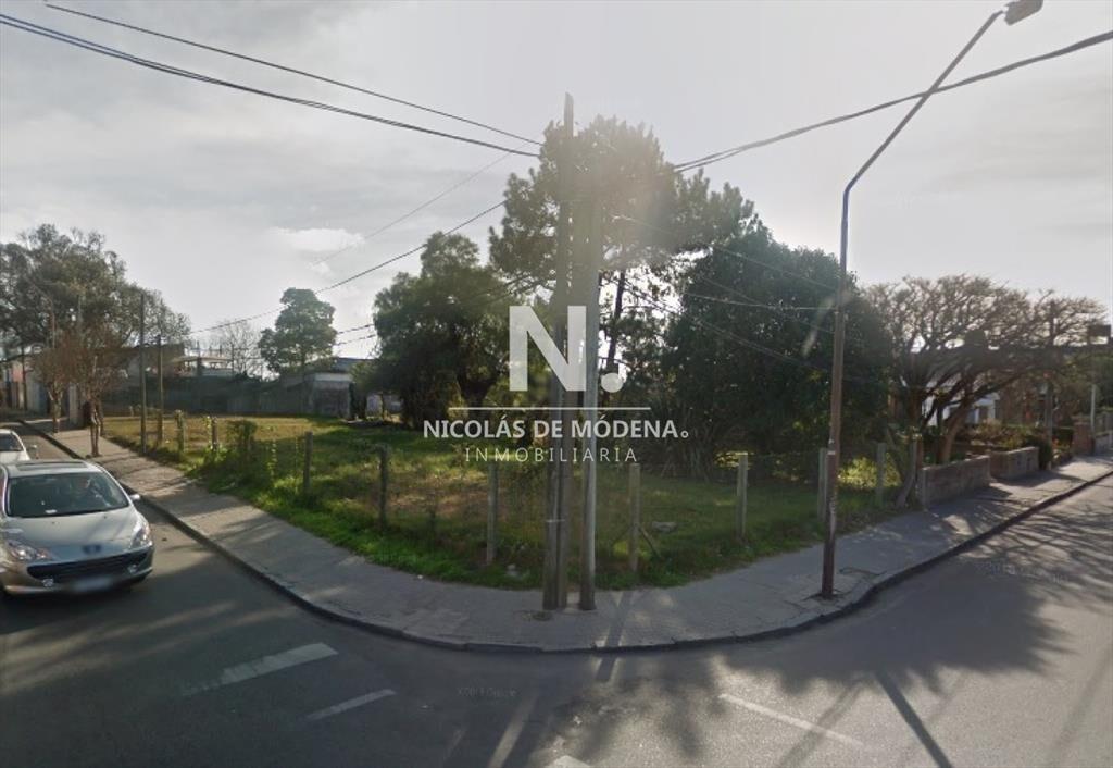 Terreno en venta en centro de Maldonado, apto PH