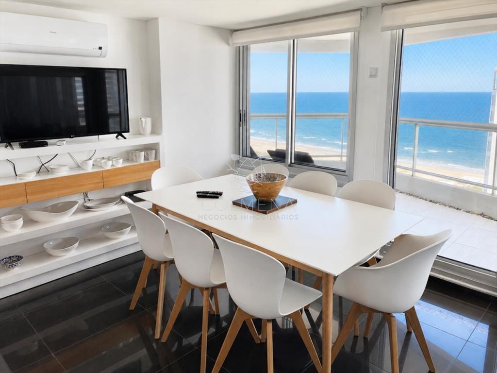 Venta de gran apartamento de 3 dormitorios con en