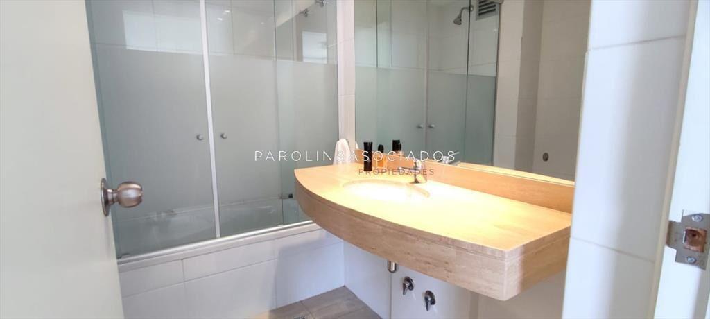 Apartamento en venta de 3 dormitorios en Sol y