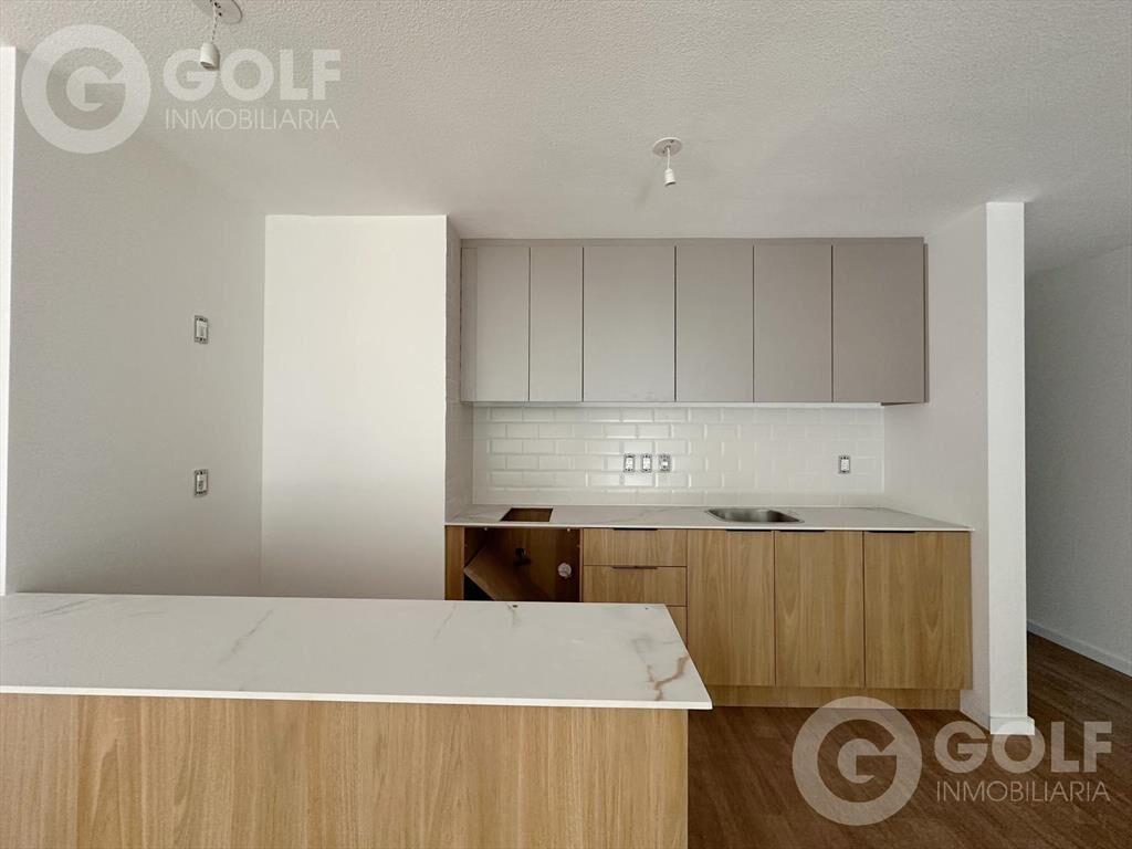 Venta de Loft al frente en Pocitos
