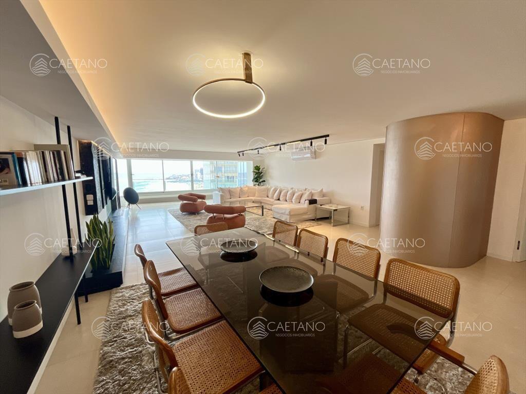 Venta apartamento 4 dormitorios. Playa brava, del