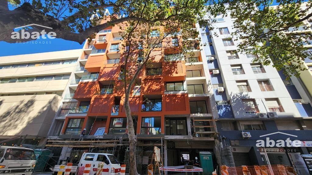 Apartamento en venta 2 dormitorios con terraza - Barrio Sur