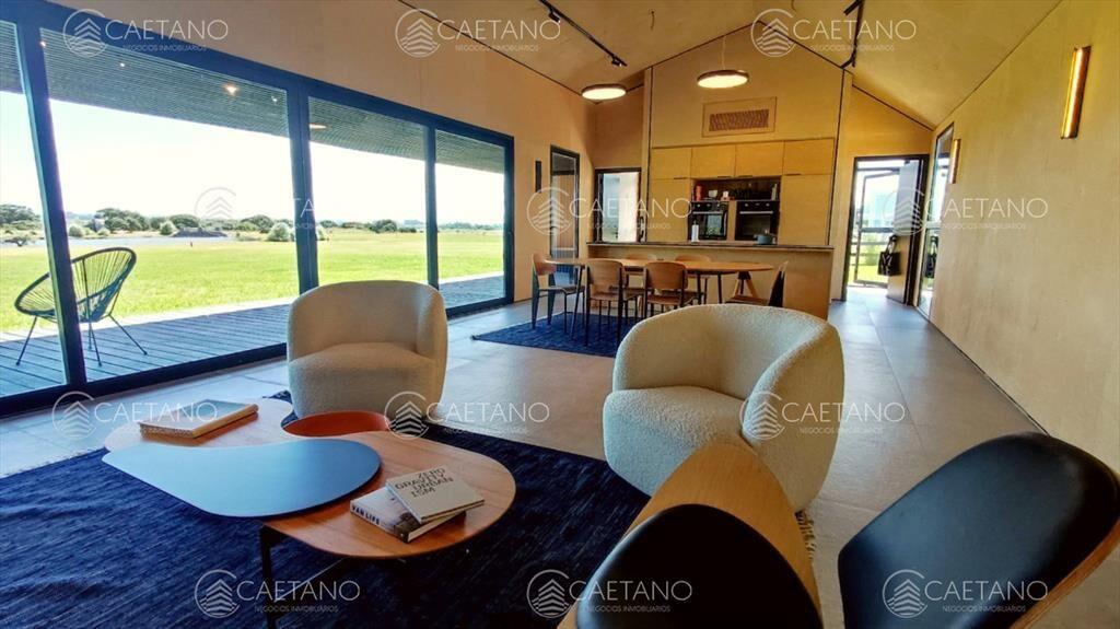 Casa en venta en barrio privado El Quijote