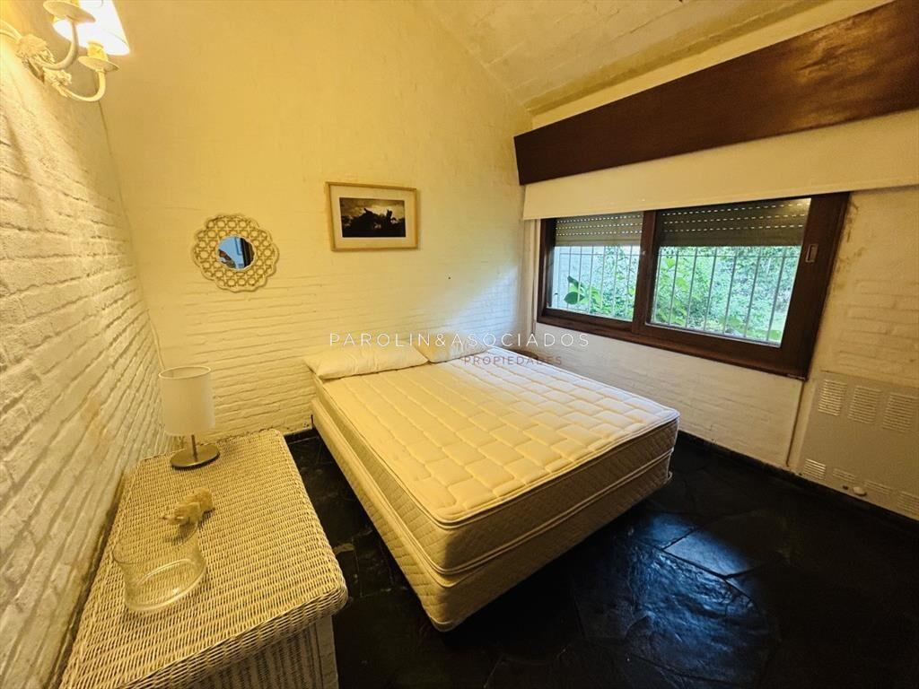 Casa en venta  con piscina climatizada, 4 Lugano,