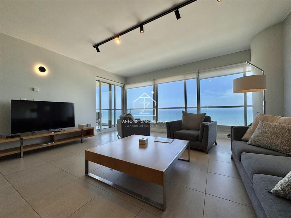 Venta Apartamento 2 dormitorios y servicio Le Del