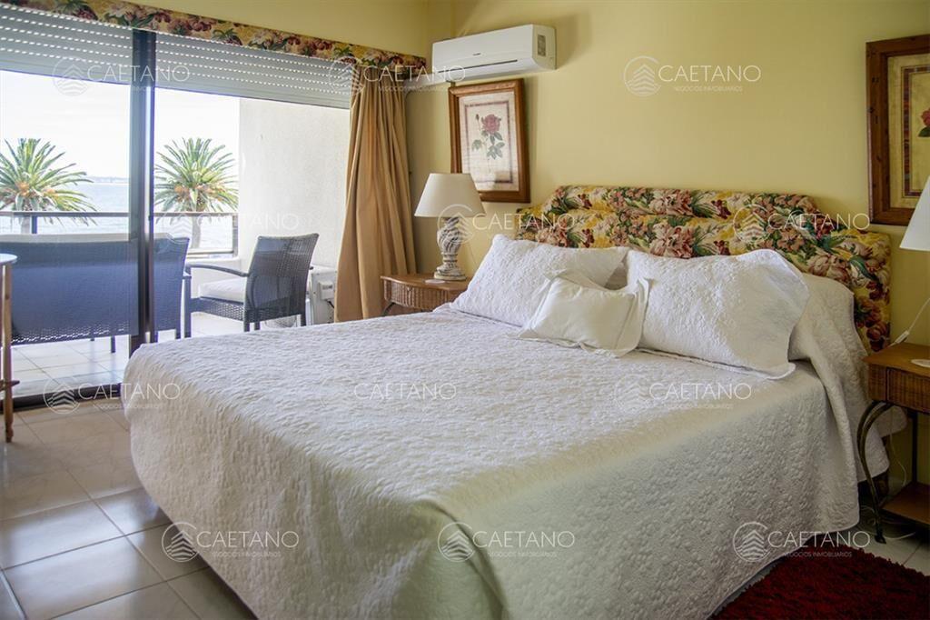 Departamento de 4 dormitorios en venta, con vista