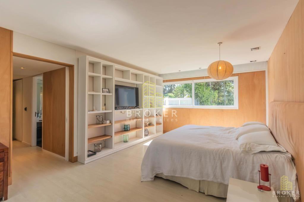 Venta Casa Punta del Este La Arbolada Barrio con
