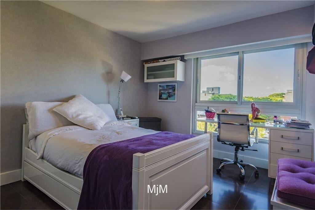 ALQUILER APARTAMENTO POCITOS 4 DORMITORIOS
