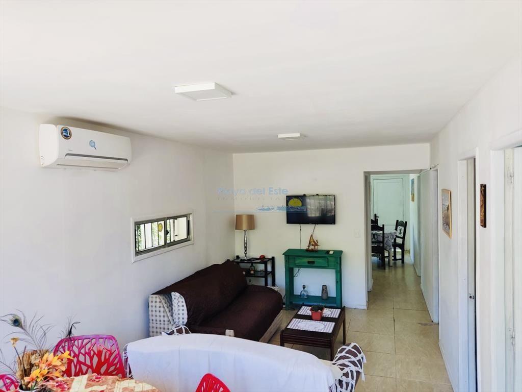 Casa de 3 Dormitorios en El Tesoro, La Barra. y