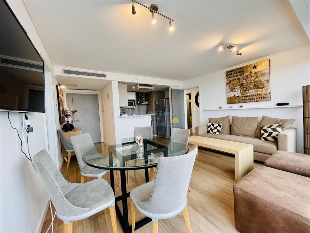 Venta de excelente Apartamento de dos Playa Mansa