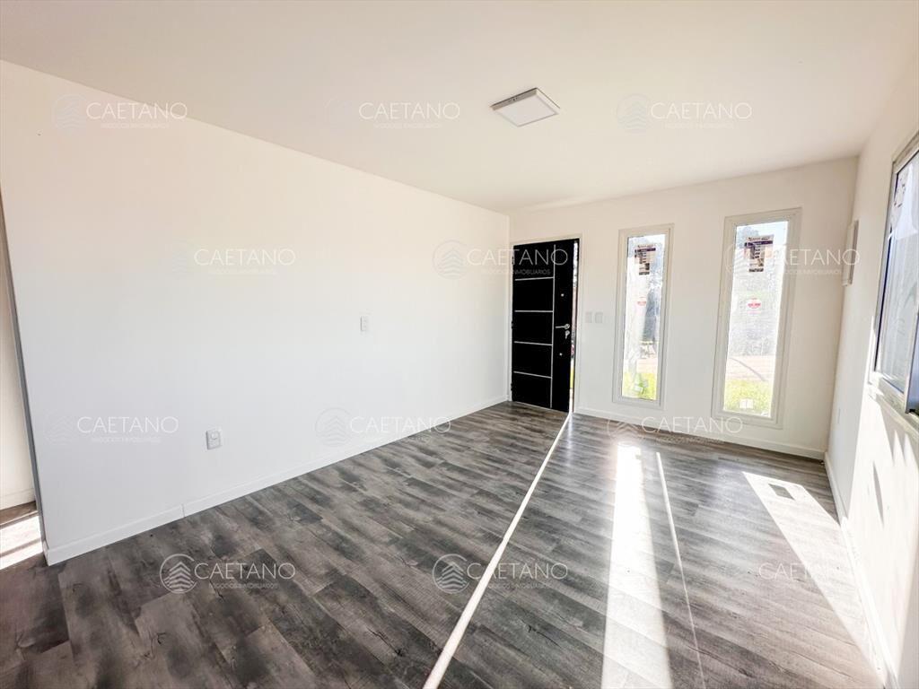 VENTA CASA 2 DORMITORIOS 1 BAÃ?O A ESTRENAR 4H