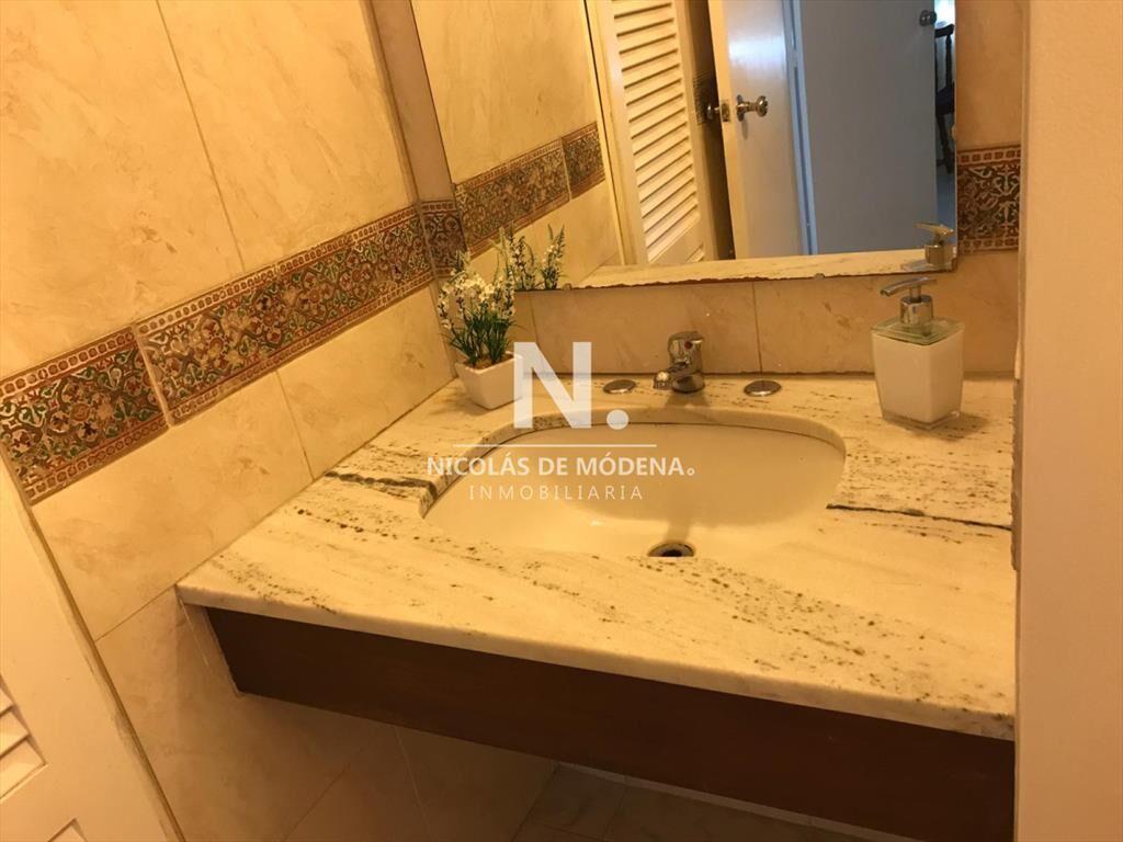 Apartamento en Alquiler de 1 dormitorio en Torre