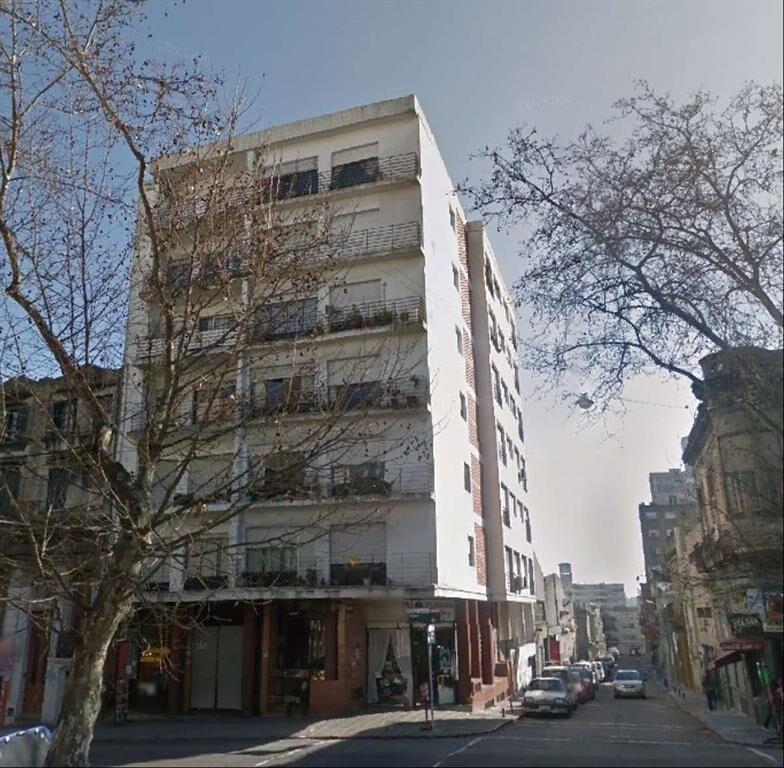 AL FRENTE URUGUAY Y GERMAN BARBATO 1 dormitorio Apartamento