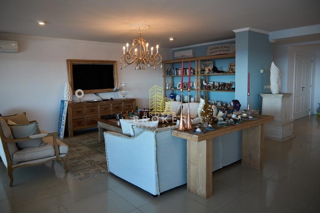 Venta apartamento 4 suites en Playa Brava en de