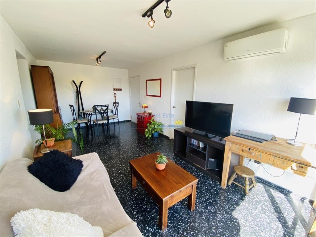 Excelente apartamento de 3 dormitorios, gastos y