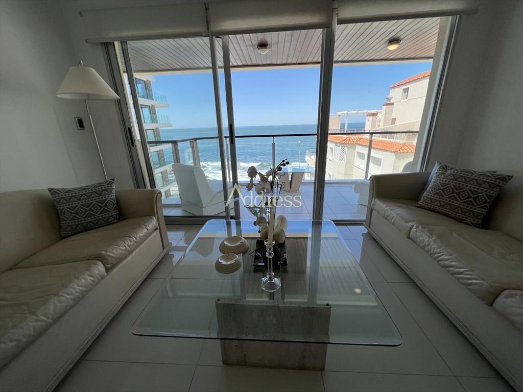 peninsula, frente al mar