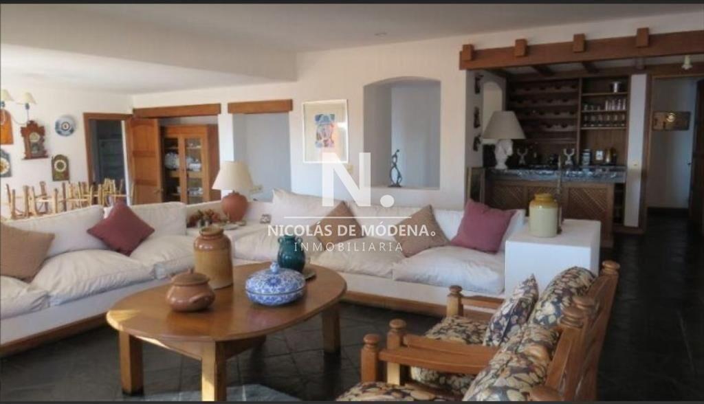 Venta de Apartamento 4 DORMITORIOS en Lomo de la