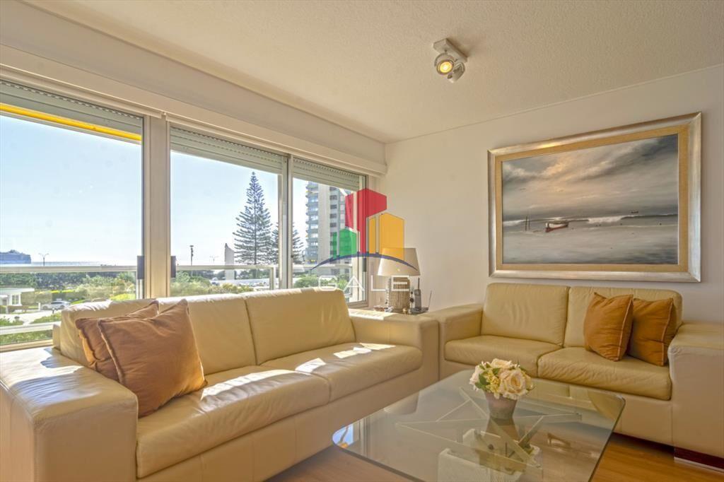 Apartamento en Punta del Este Mansa Torre en 1ra