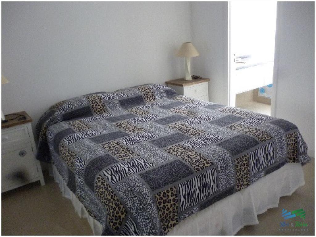 Apartamento de 3 dormitorios, cerca de Enjoy, del