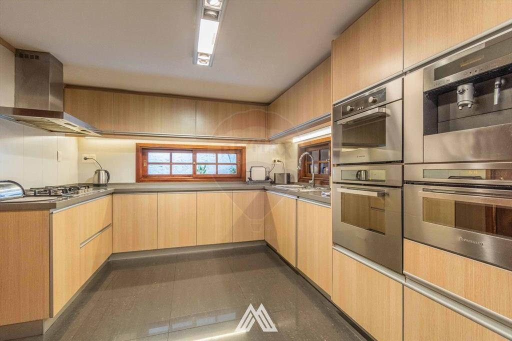 VENTA CASA CARRASCO SUR 4 DORM PISCINA PROX RBLA