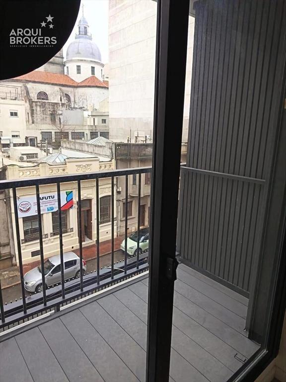 Venta apartamento dos dormitorios en Palermo - 701