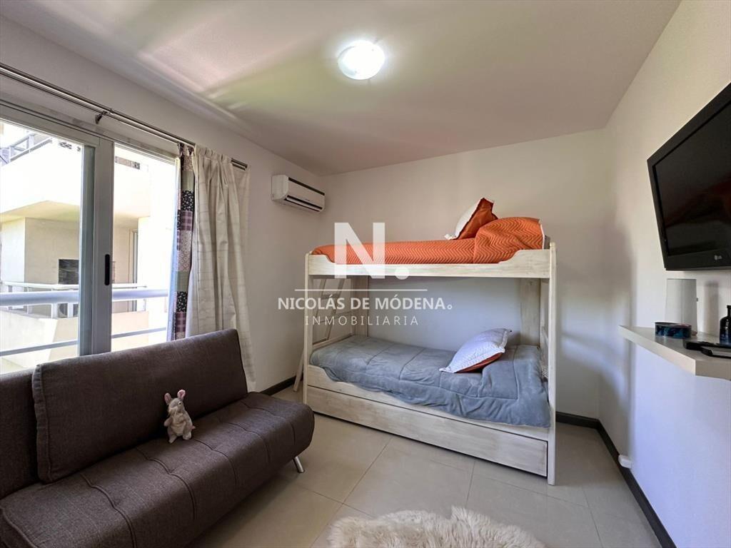 En alquiler apartamento de 2 dormitorios con Parrillero pro