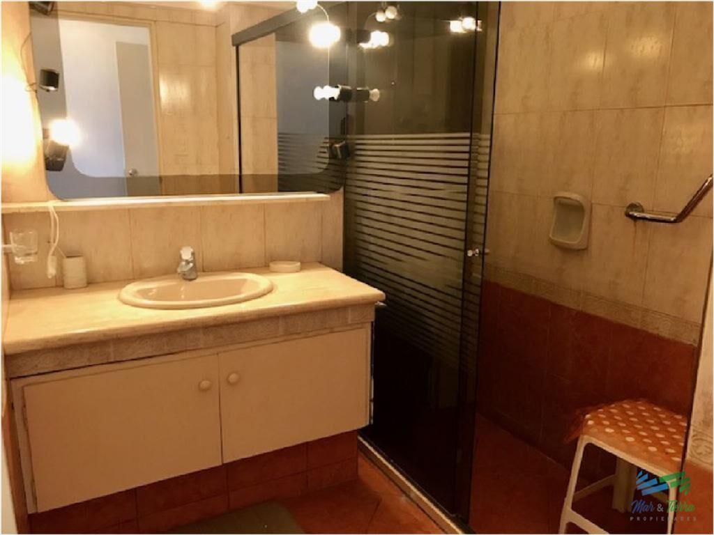 Apartamento en Brava, 2 dormitorios *