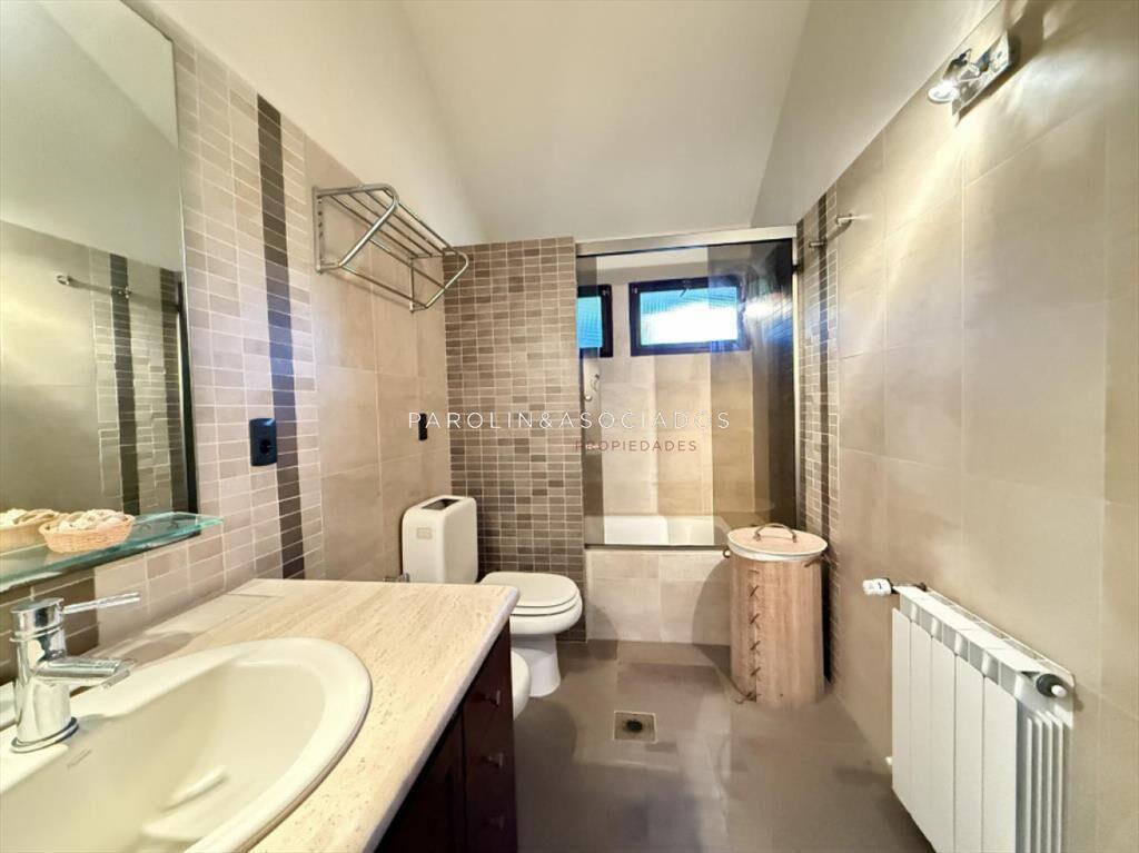 Casa en Venta de 3 dormitorios en Playa Mansa,