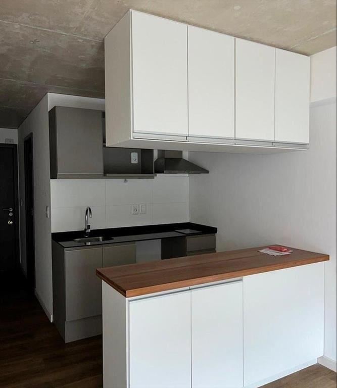 Venta monoambiente con renta Be One Lamas en Pocitos.