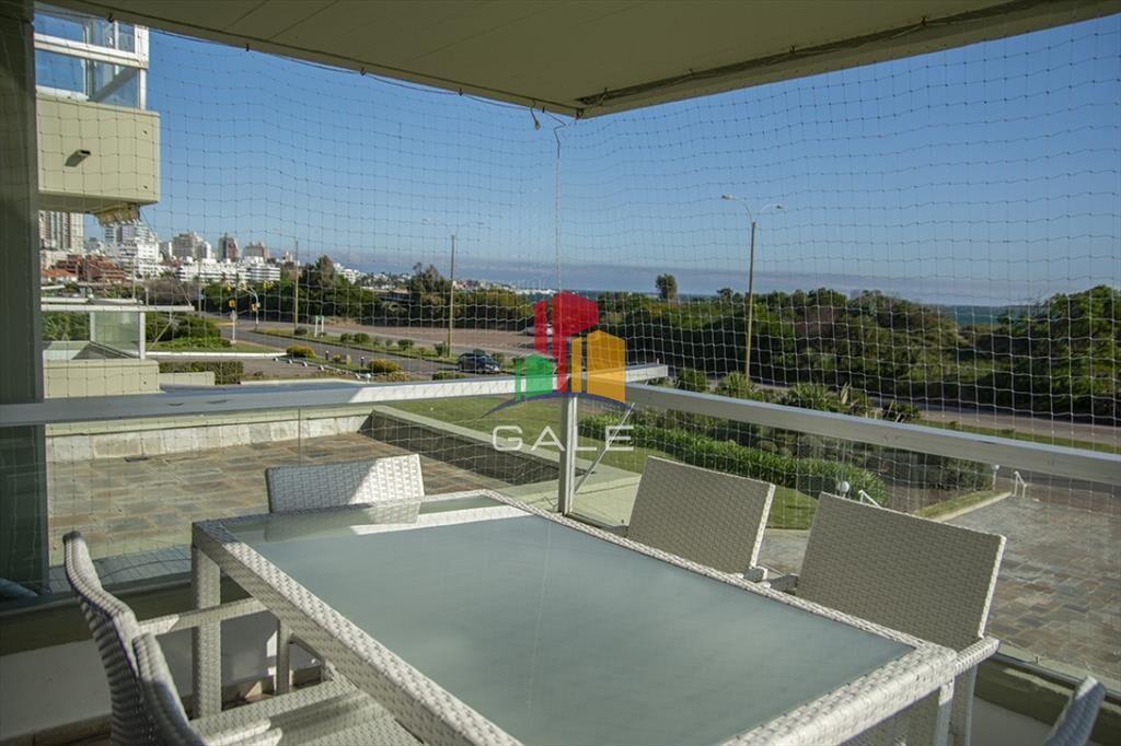 Hermoso Departamento de 3 dormitorios en venta al