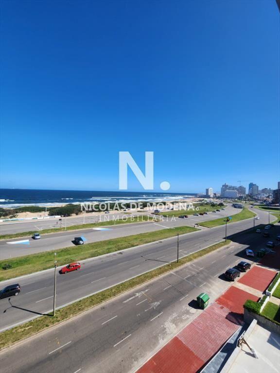 Vende apartamento de 1 dormitorio en Punta del Este, con vi