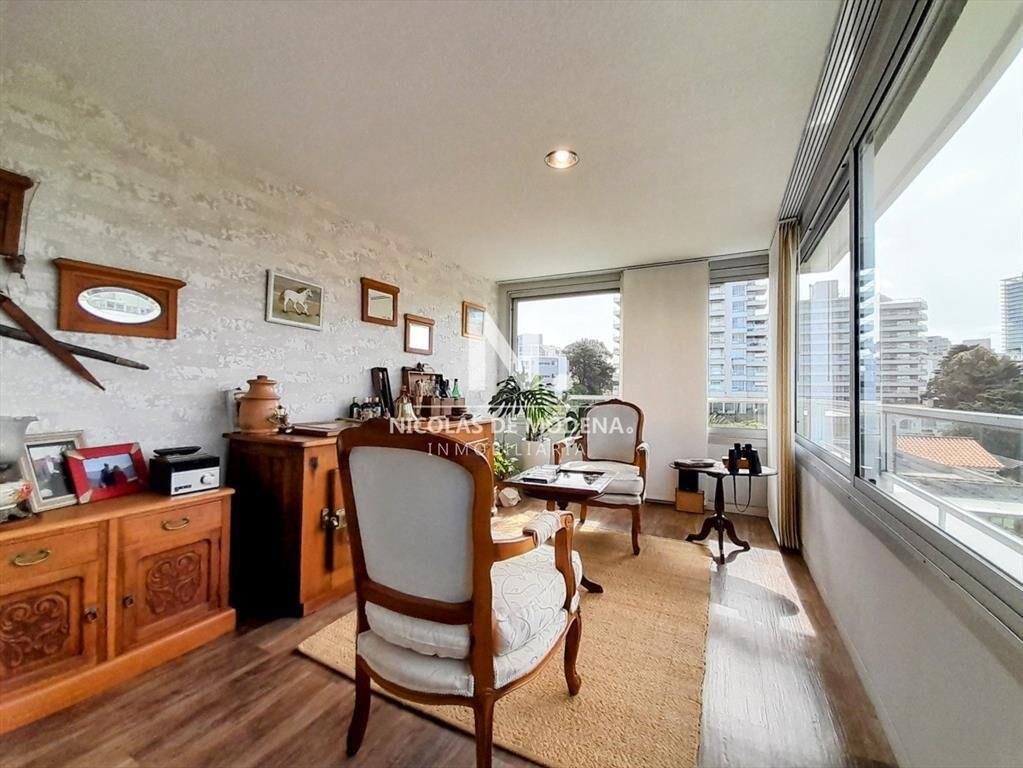 Venta Apartamento reciclado de 3 dormitorios en