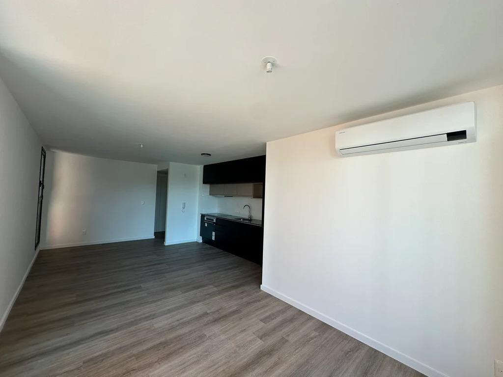 Venta de Apartamento de 1 Dormitorio y Garaje, en Pocitos