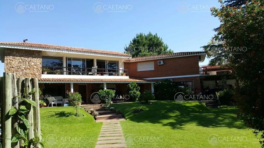 Alquiler espectacular casa en zona cantegril