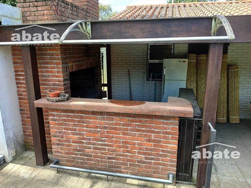 Venta de Casa en Pinares de Atlántida