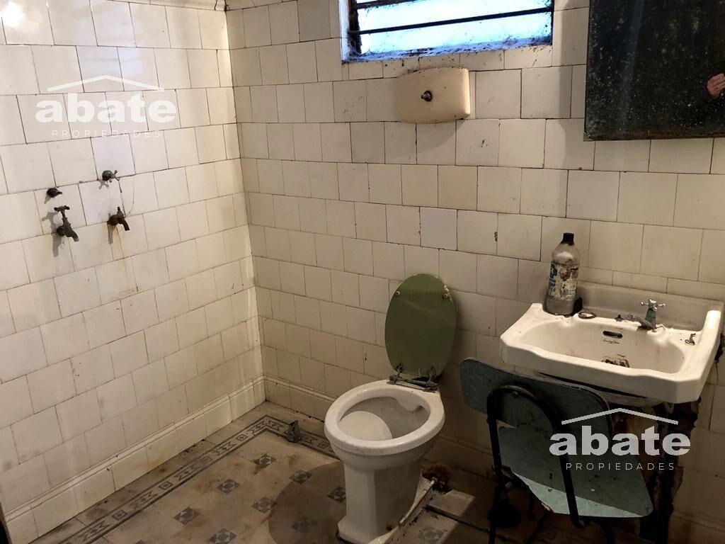 Casa en Pocitos A RECICLAR