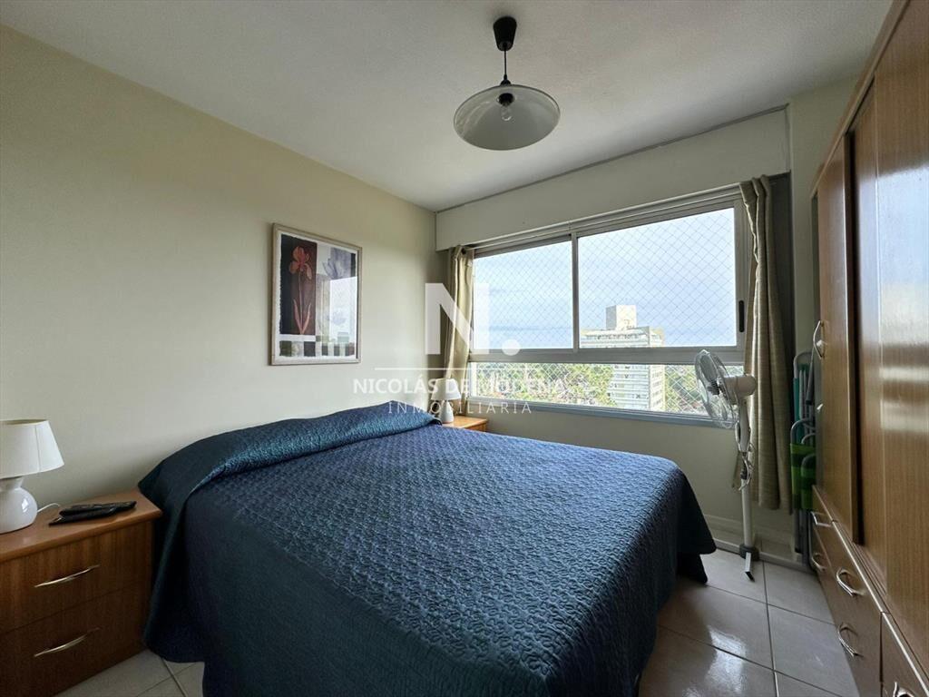 Apartamento de 1 dormitorio en Venta en Av. , del