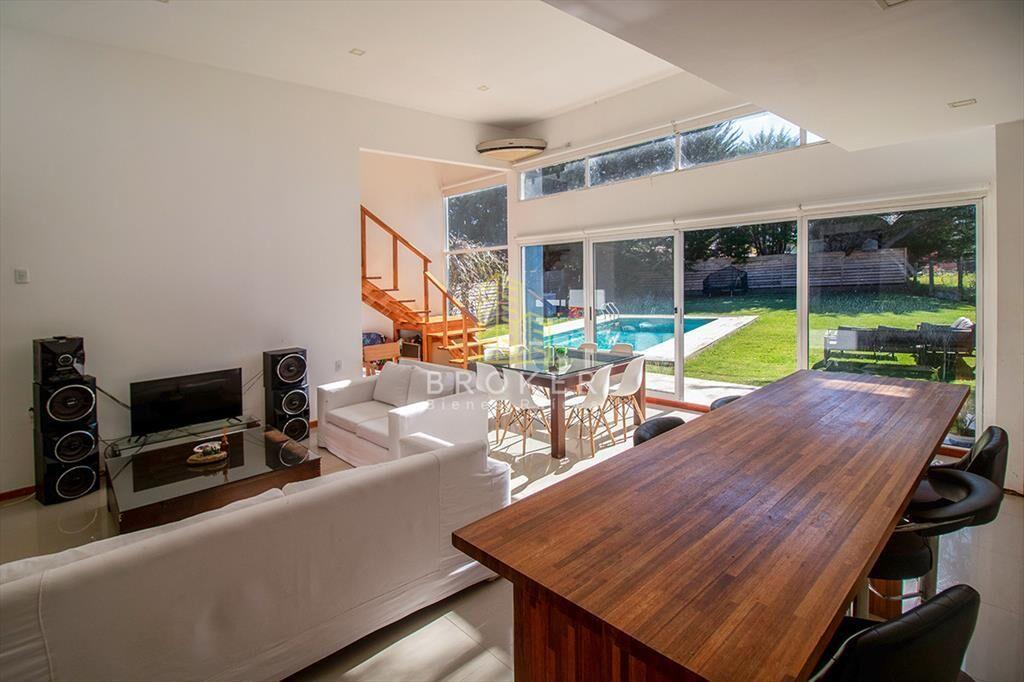 Venta Casa Punta del Este tres dormitorios nueva!