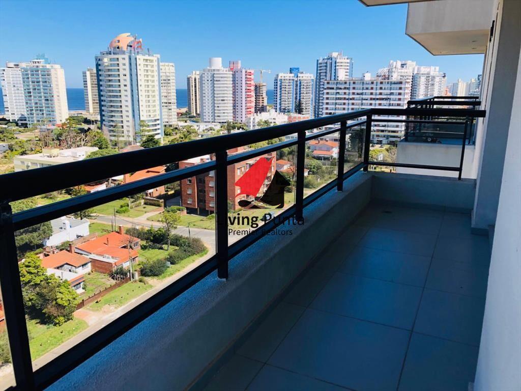 apartamento en alquiler parada 6 de la brava