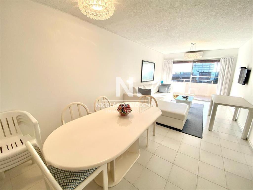 Vende apartamento en Brava- Punta del Este de 2