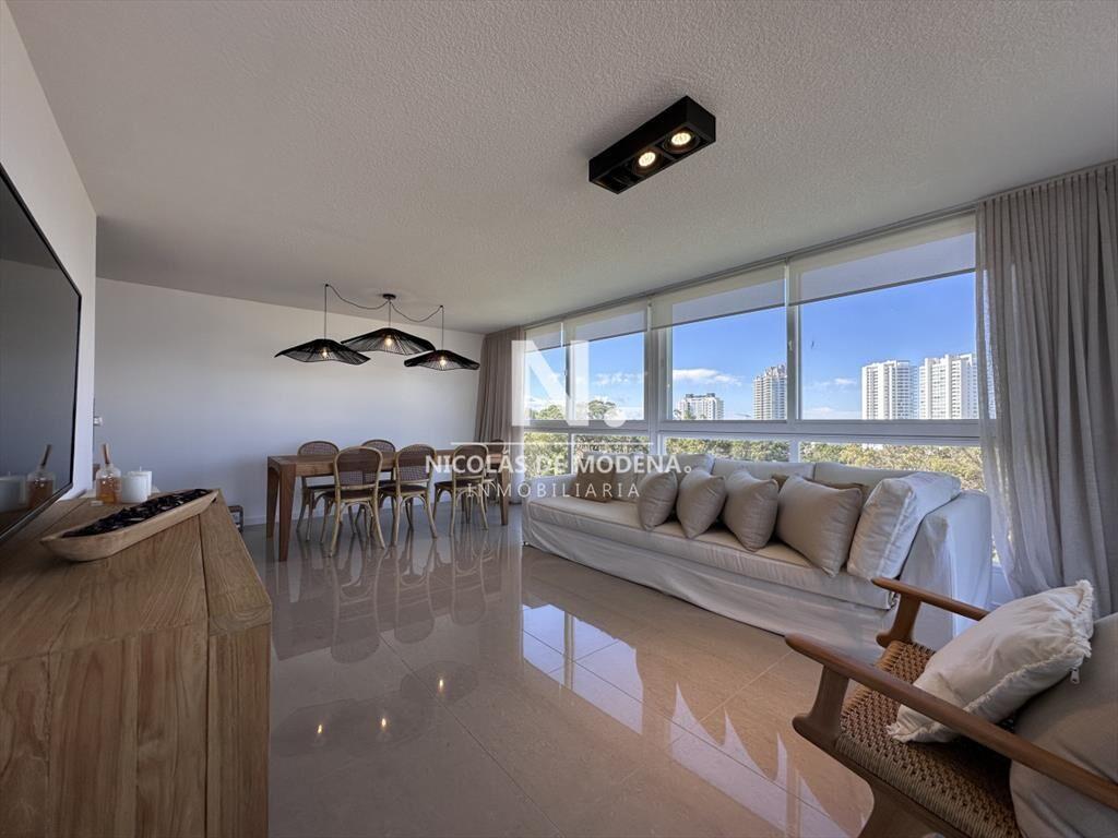 Hermoso apartamento de 2 dormitorios en alquiler