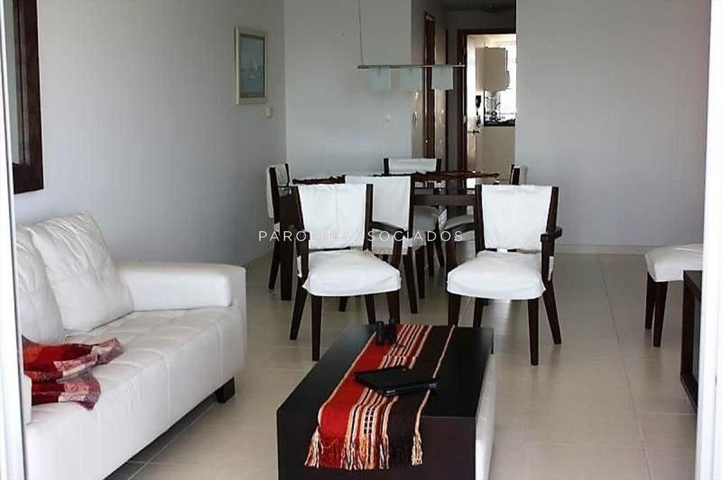 Apartamento en venta de 2 dormitorios en Season