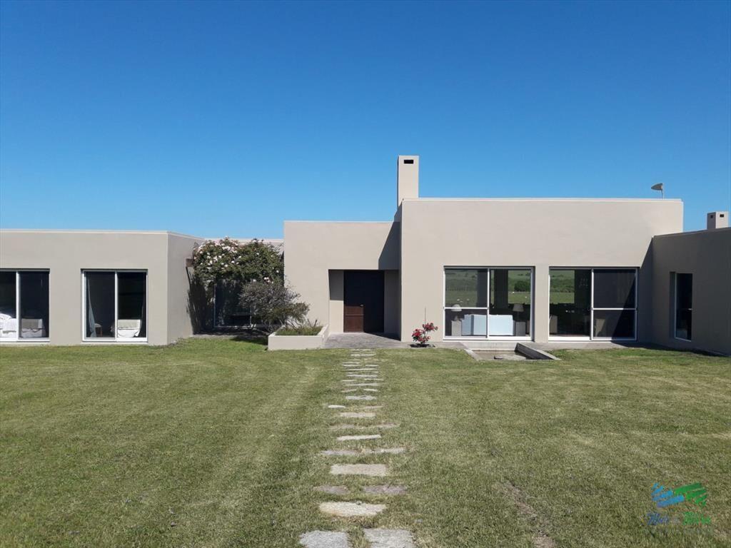 Muy lindo campo en Jose Ignacio con importante y