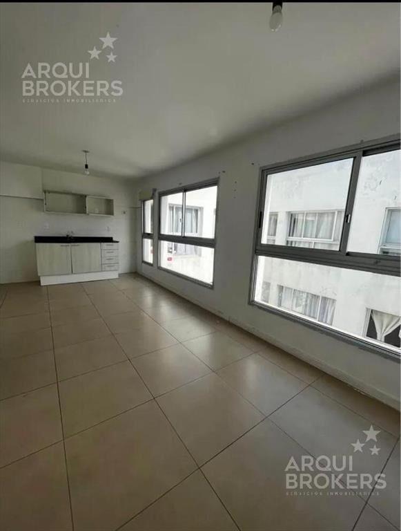 Venta apartamento un dormitorio con renta en Pocitos Nuevo