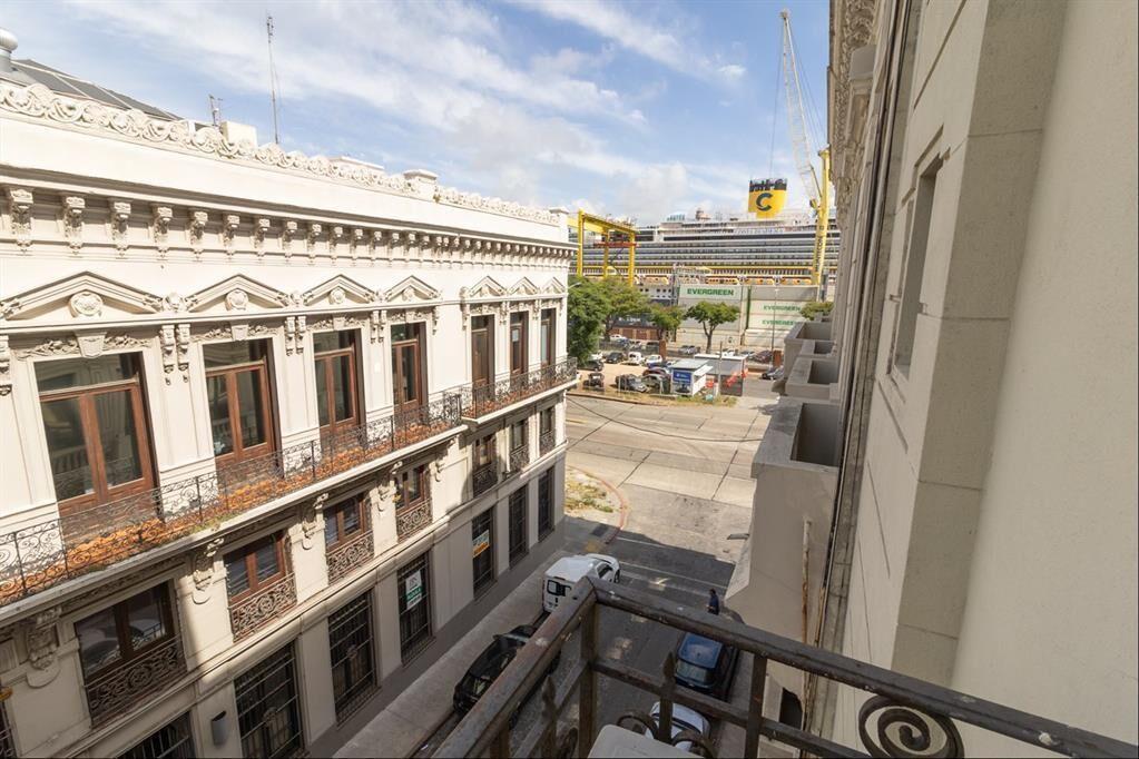 VENTA - OFICINA - CIUDAD VIEJA