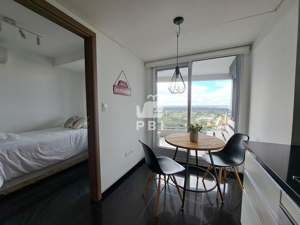 Alquiler de apartamento 2 dormitorios en Punta del este, Ma