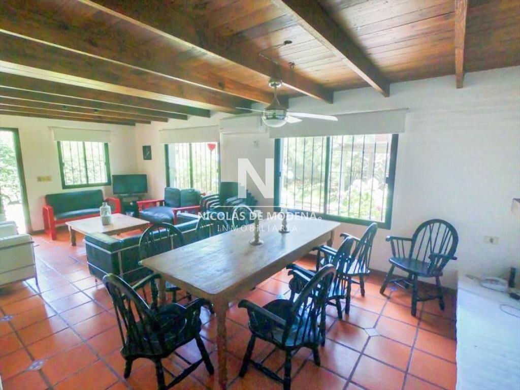 Casa en venta de 3 dormitorios  en Tio Tom  ,