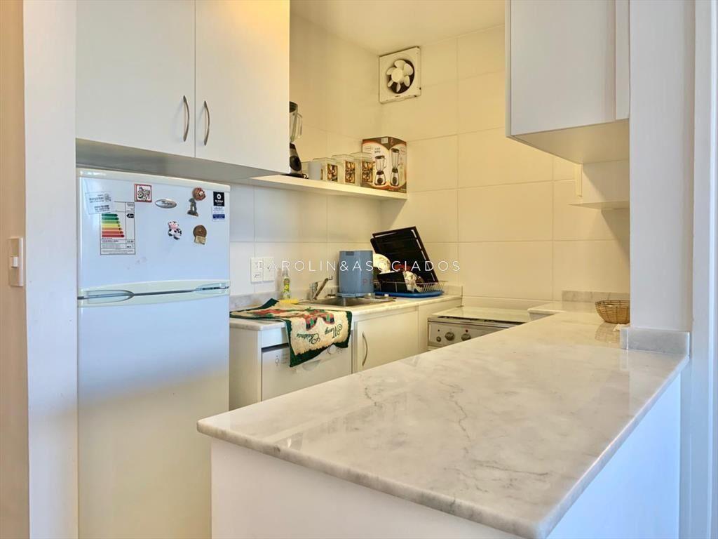Apartamento de 2 dormitorios en venta en edificio Vanguardi
