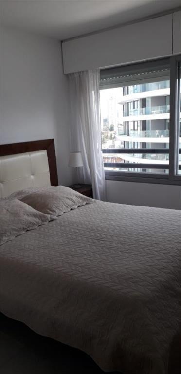 Apartamento en Peninsula, 2 dormitorios